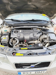 Volvo S80 summum (10 foto / 10)