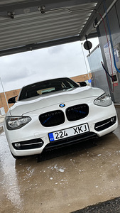 BMW 116i F20 (2 foto / 7)