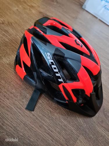Велосипедный шлем (фото #1)