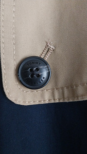 Продам новый тренч Tommy Hilfiger (5 фото из 7)
