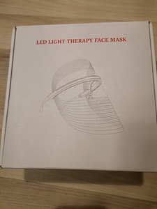 LED light therapy face mask (3 foto / 5)