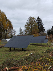Päikesepaneelide maaraamide valmistamine ja paigaldus (1 foto / 10)