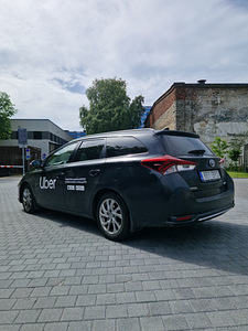 Toyota Auris 1.6 lpg 2015 (6 foto / 10)