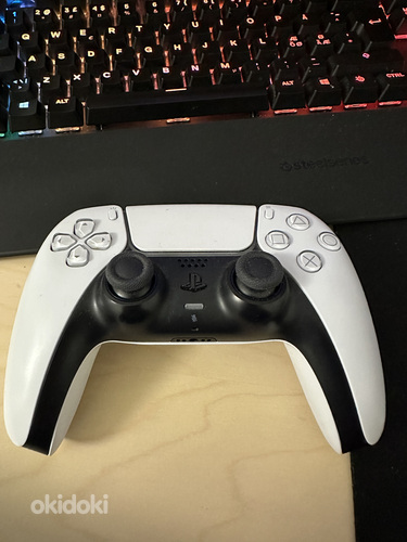 PlayStation 5 pult