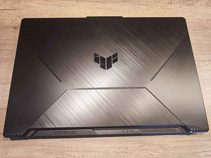 Asus TUF Gaming A17 (3 foto / 4)