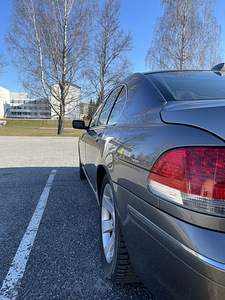 BMW 730 (4 foto / 10)