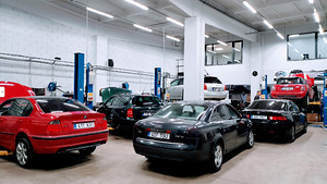 Automehaanik Tallinnas / Autoremondilukksepp (2 foto / 4)
