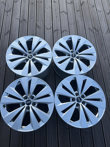 Audi veljed (2 foto / 4)