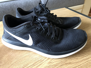 Nike tossud (1 foto / 3)