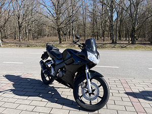 Honda cbr125r 2007