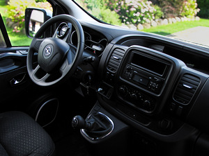 Opel Vivaro 1.6 CDTI 88kW BiTurbo (6 foto / 9)