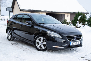 Volvo V40 City Safety 1.6 84kW (REG. TASUTUD!) (2 foto / 15)