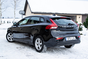 Volvo V40 City Safety 1.6 84kW (REG. TASUTUD!) (5 foto / 15)