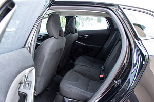 Volvo V40 City Safety 1.6 84kW (REG. TASUTUD!) (9 foto / 15)