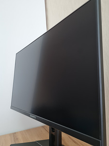 GIGABYTE G27Q 27" 144Hz 1440p IPS Monitor (2 foto / 5)