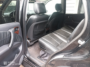 MERCEDES W163 400CDI V8 (6 foto / 11)