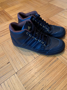 Продам классные кроссовки Adidas. (3 фото из 5)