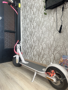 Xiaomi Electric Scooter 3 (3 foto / 3)