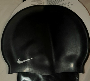 Laste ujumismüts Nike (1 foto / 2)