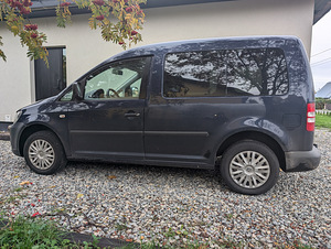 Caddy 1.6 diisel 7 kohta (3 foto / 8)