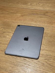 iPad Pro 2018 512gb wifi (2 foto / 3)