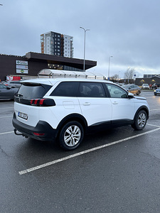 Peugeot 5008 7 kohta 2020 (3 foto / 5)