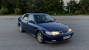 Saab 9-3 2.0t 1999 (2 foto / 12)