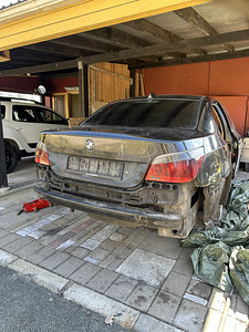 Запчасти для BMW e60 (3 фото из 3)