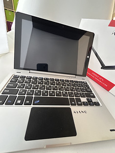 Kiano Intelect X3 HD+ , 10.1" IPS, 4GB RAM, 32GB, Windows 11 (1 foto / 9)