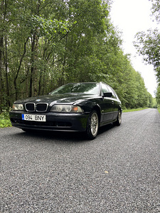 БМВ е39 525i 141квт (2 фото из 9)