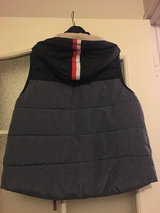 H&M soe vest, s 146/152, 10/12 a (3 foto / 4)