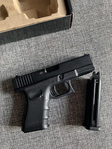 Airsoft WE Glock 19 gen 4 + punatäppsihik (3 foto / 5)