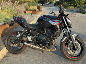 Kawasaki Z650 (2 foto / 4)