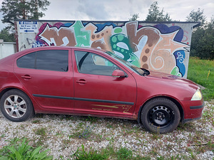 Škoda octavia (5 foto / 5)