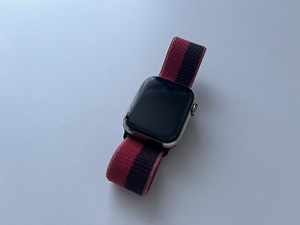 Apple Watch Series 7 41mm Stainless Steel Gold Cellular +GPS (4 foto / 6)