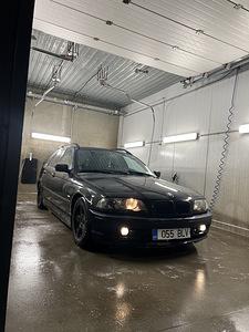 BMW e46 2.0d 2001 manual (5 foto / 6)