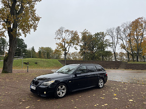 BMW 530d M-sportpakett Shadowline 3.0 R6 EUR04 (3 foto / 8)