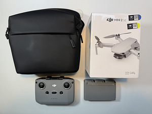 DJI Mini 2 SE Fly More Combo (1 foto / 2)