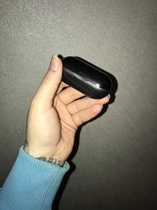 Bluetooth наушники 2шт . (3 фото из 3)