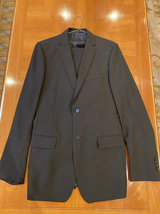 Tume hall / must Baltman meeste ülikond (püksid ja pintsak)