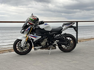 BMW S 1000 R (2 фото из 6)