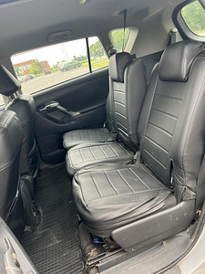 TOYOTA VERSO (10 foto / 10)