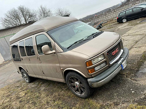 GMC SAVANA 1500 (2 foto / 10)