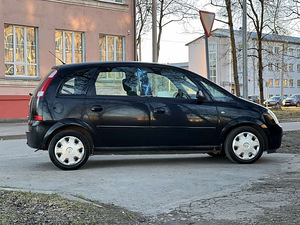 OPEL MERIVA (4 фото из 10)