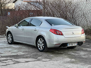 Peugeot 508 (6 foto / 10)