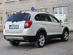CHEVROLET CAPTIVA (7 foto / 11)
