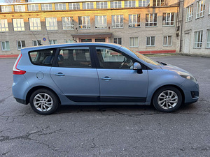 RENAULT MEGANE SCENIC (5 foto / 10)