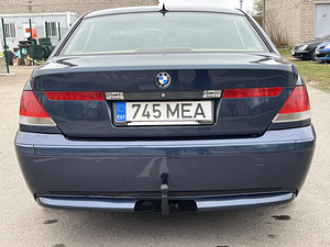 BMW 745I (8 фото из 10)