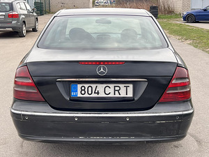 MERCEDES-BENZ E 200 CDI (8 foto / 10)