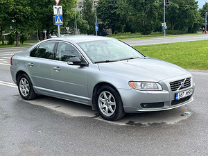 VOLVO S80 (2 foto / 11)